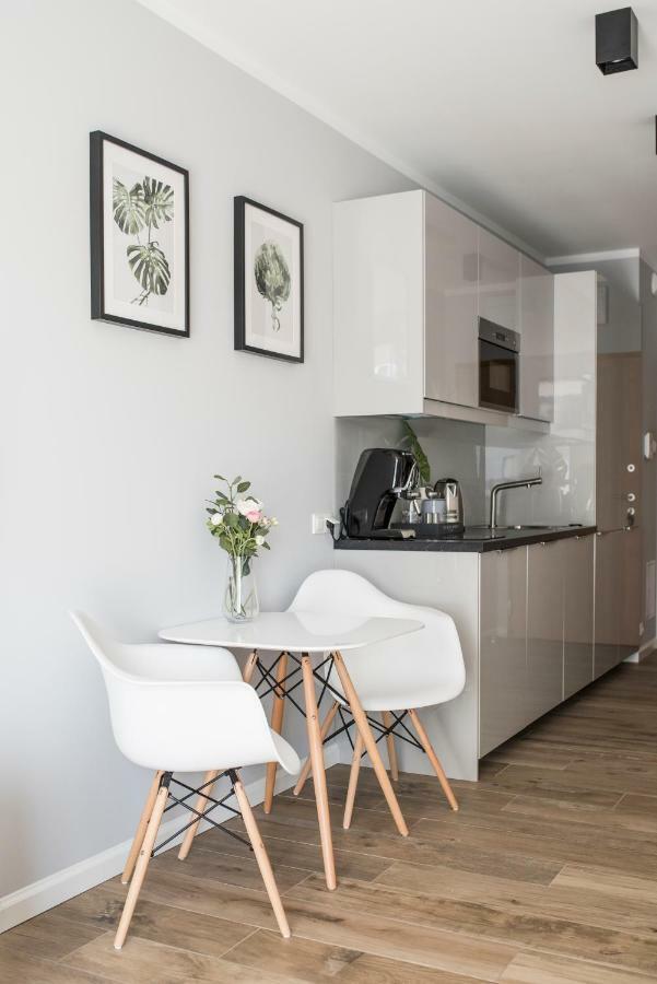 Varsovia Apartments Jaktorowska מראה חיצוני תמונה